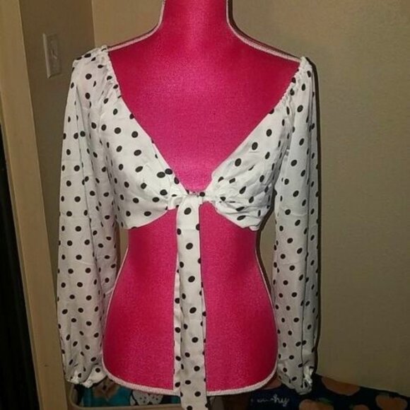 Nasty Gal Tops - Nasty Gal Polka Dot crop top